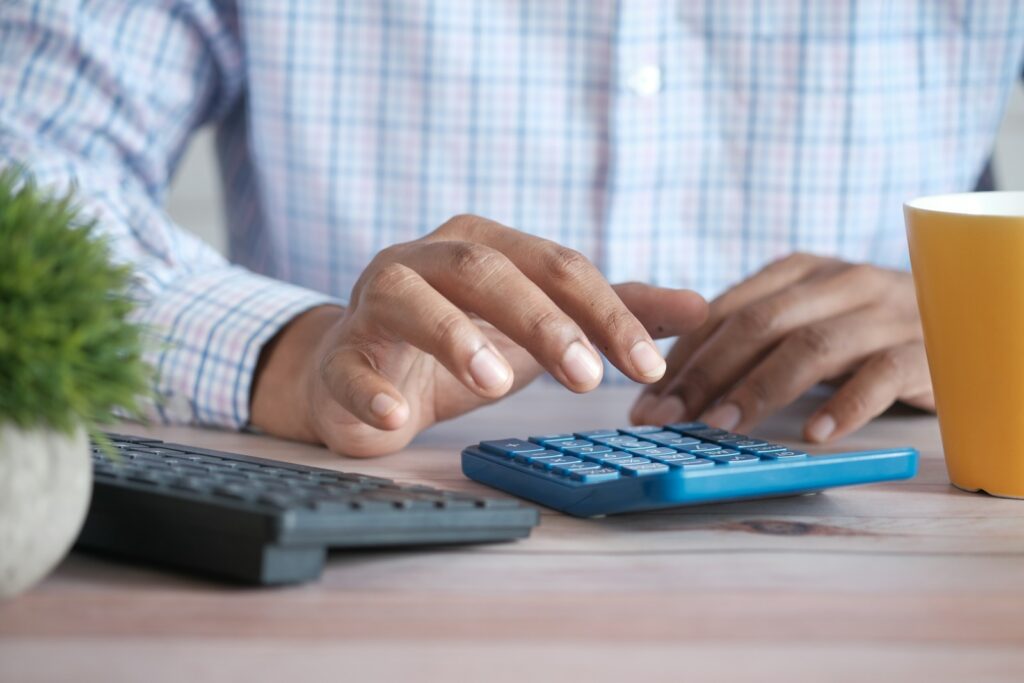 SIP में Switch, STP और Redemption पर Tax कैसे लगता है?